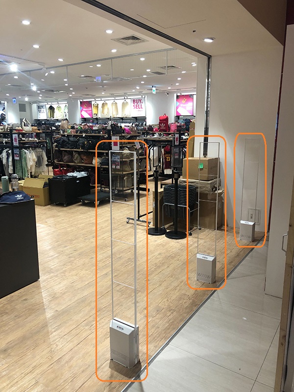 服飾店,C1